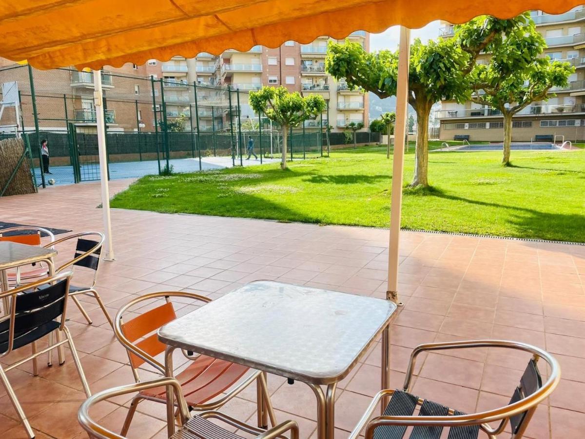 Reconnectar Malgrat De Mar Colom I Apartment Exterior foto
