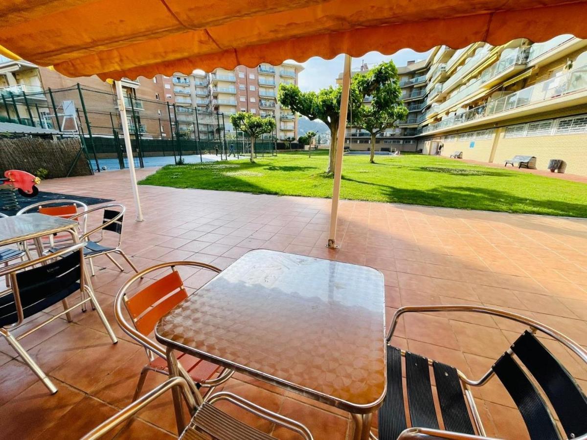 Reconnectar Malgrat De Mar Colom I Apartment Exterior foto
