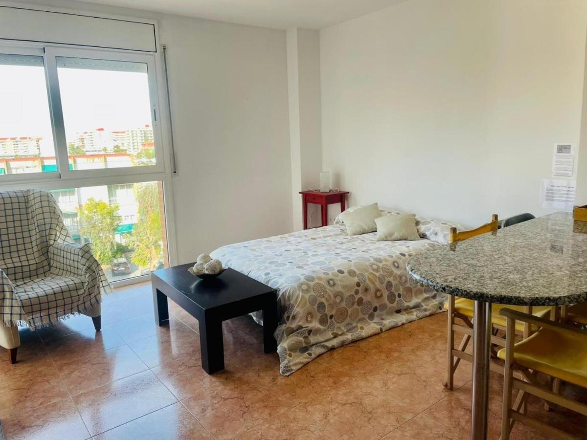 Reconnectar Malgrat De Mar Colom I Apartment Exterior foto