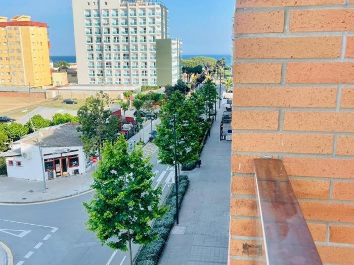 Reconnectar Malgrat De Mar Colom I Apartment Exterior foto